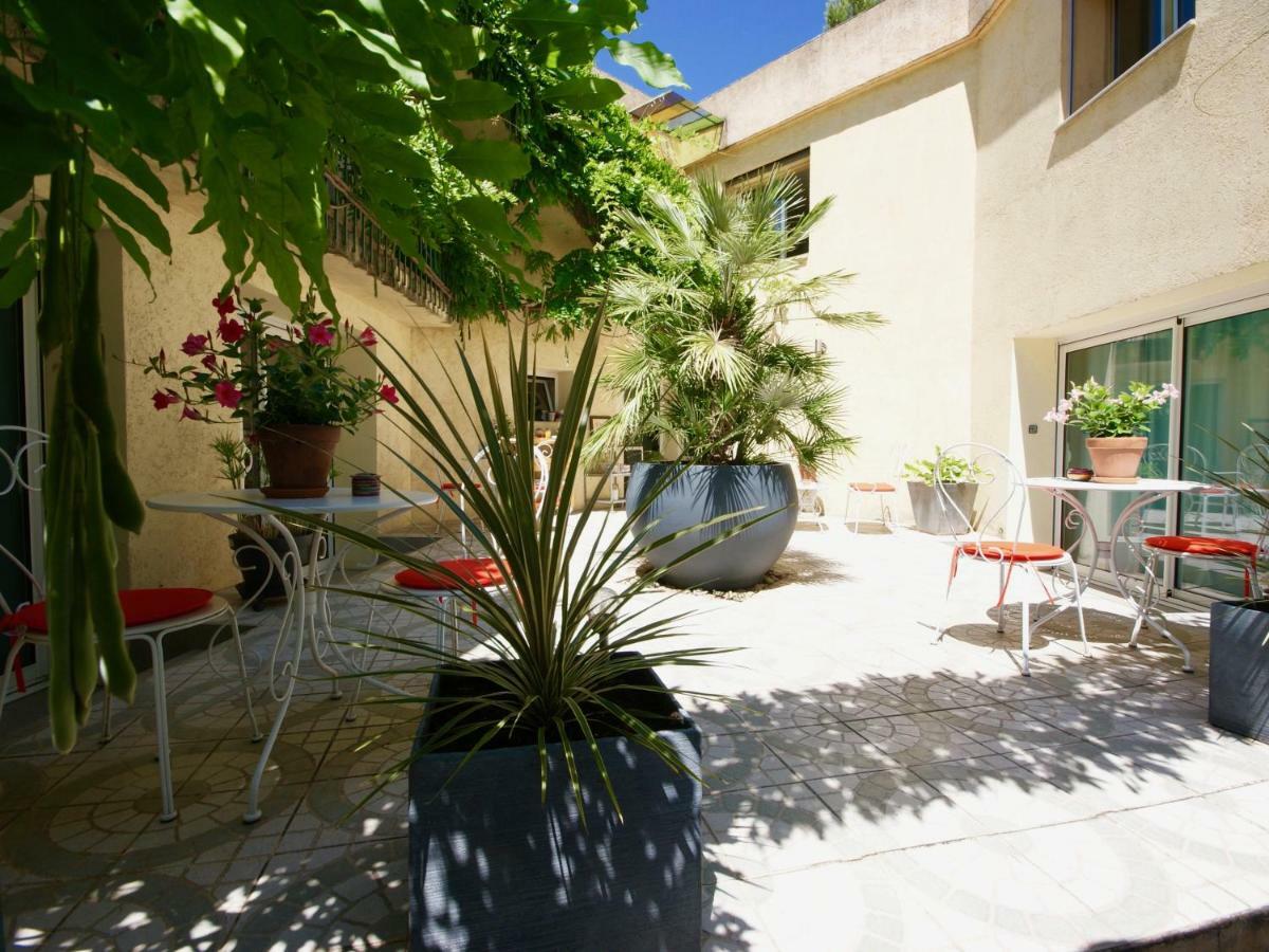 Couette Et Cafe Hotel Montpellier Ngoại thất bức ảnh